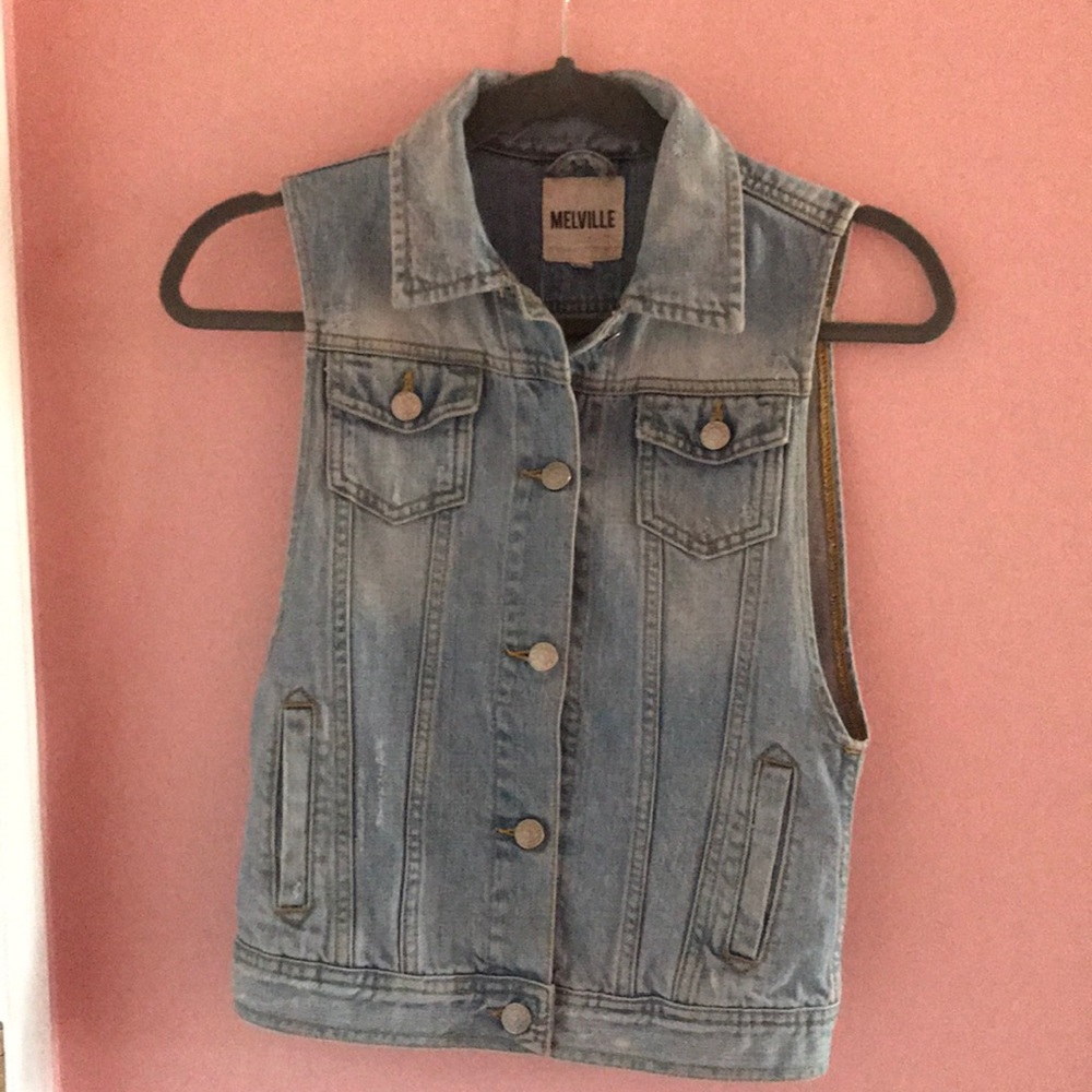 Jean Vest
